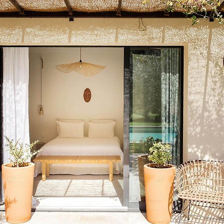 La Roussatino Hotel Saint-Etienne-du-Gres Ngoại thất bức ảnh