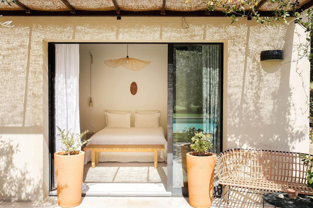 La Roussatino Hotel Saint-Etienne-du-Gres Ngoại thất bức ảnh